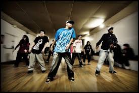 popping最基本的元素为pop,是指通过肌肉的快速收缩