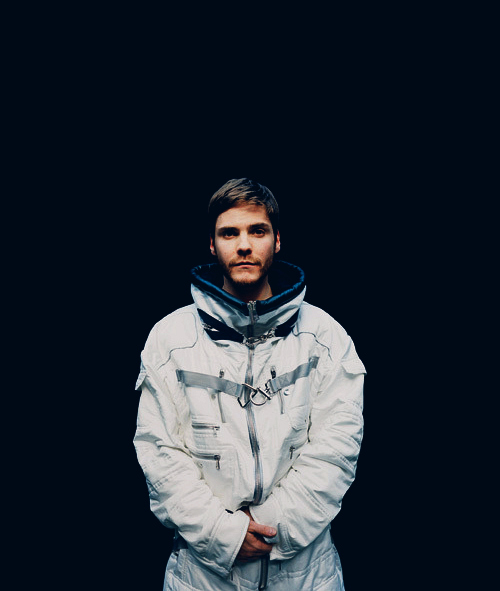  p>丹尼尔·布鲁赫(daniel brühl),1978年6月16日出生于西班牙