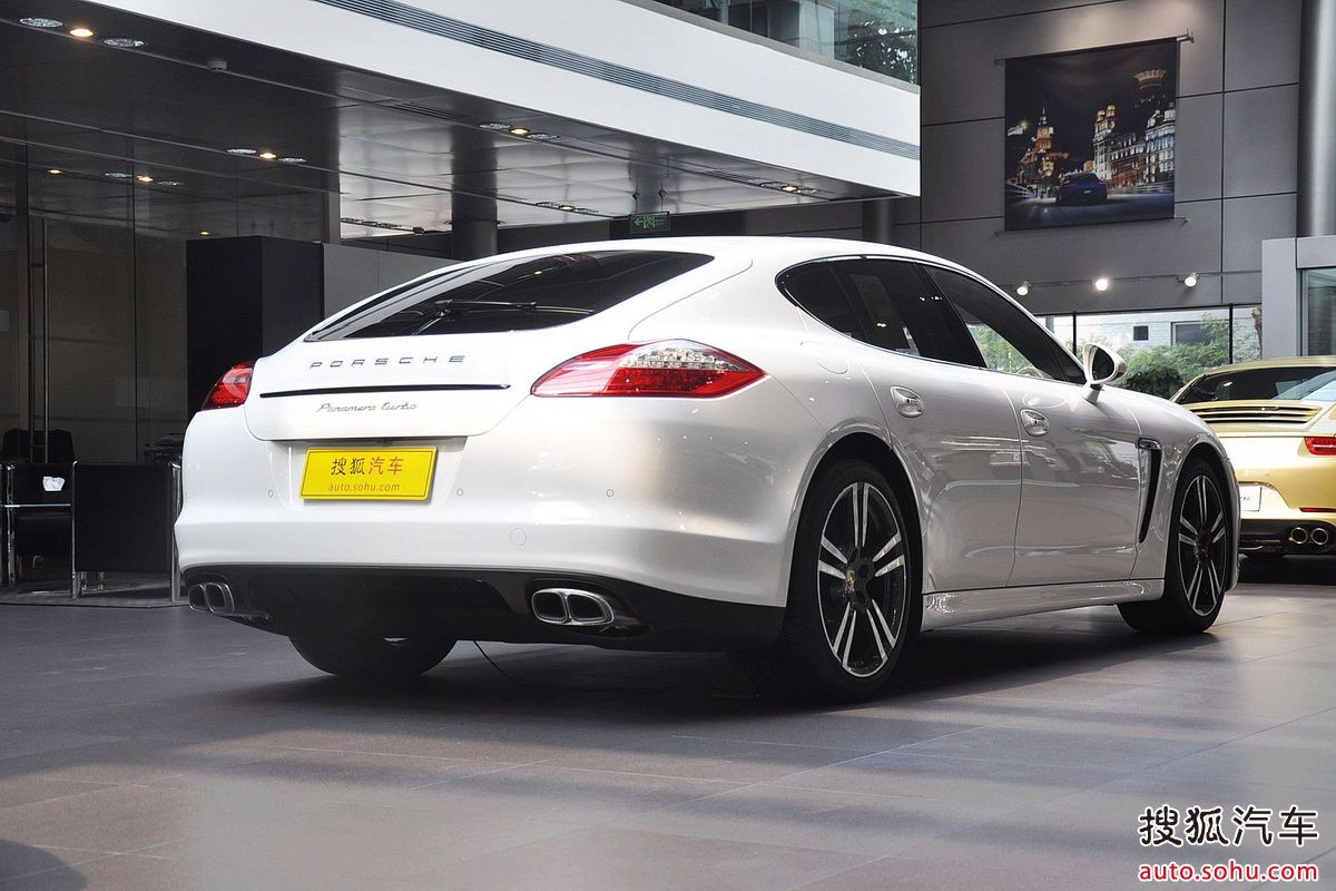 保时捷 panamera