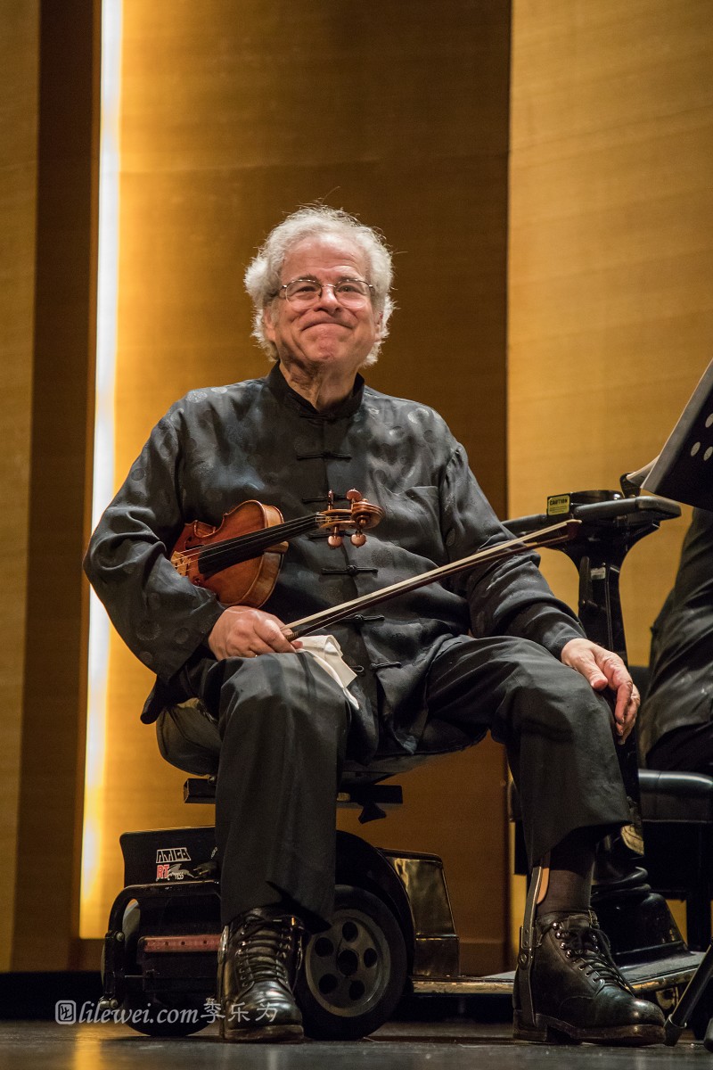  p>伊扎克·帕尔曼(itzhak perlman,1945年8月31日),以色列著名小提琴