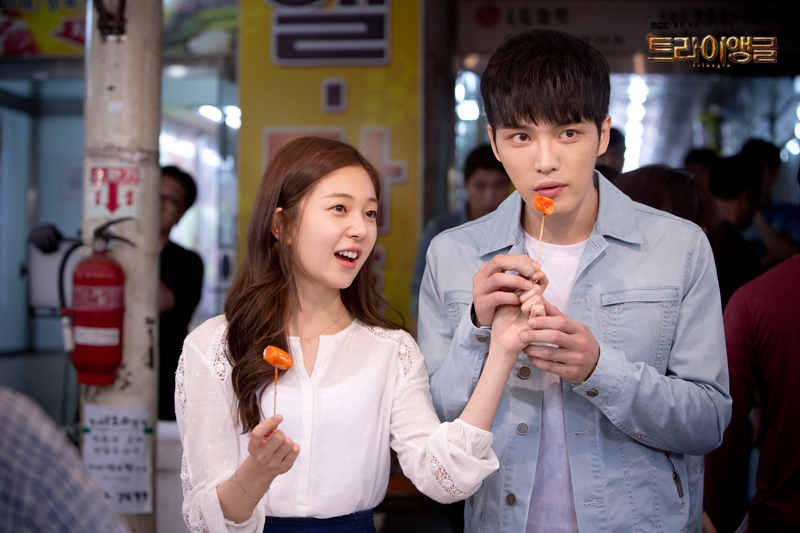  p>《triangle》是 a href="#">韩国mbc电视台 /a>自2014年5月5日起在