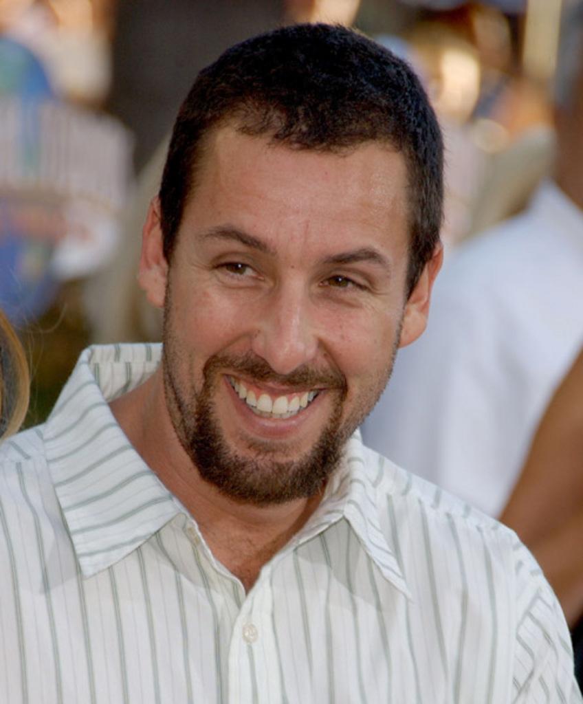  p>亚当·桑德勒(adam sandler),1966年9月9日出生于美国纽约市