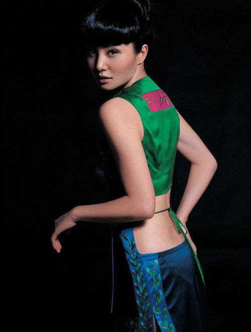  p>陶红 i>(又称大陶红) /i>,1969年5月11日出生于重庆市忠县,中国