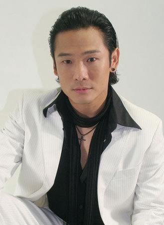  p>《绝不后悔》是 a target="_blank" href="/item/杜德伟/530393"