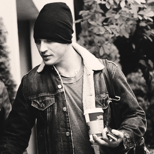  p>汤姆·哈迪(tom hardy),1977年9月15日出生于英国伦敦哈默史密斯