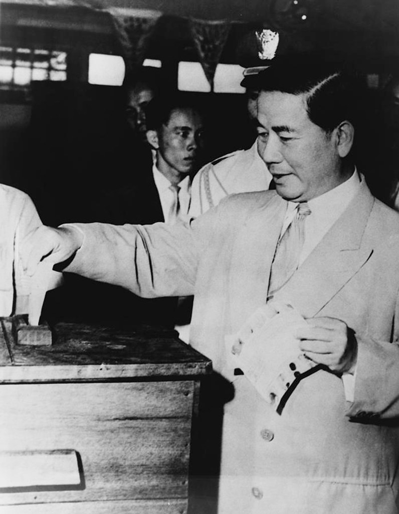  p>吴廷琰(英语:ngo dinh diem,越南语:ng     ình di   m,1901年1月