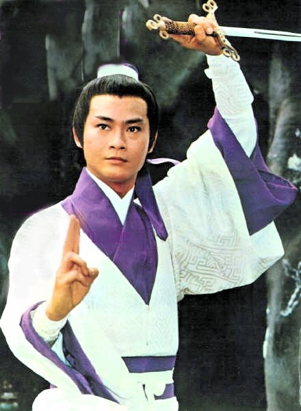  p>郑少秋,1947年2月24日出生于香港,祖籍广东,中国香港男演员,歌手.