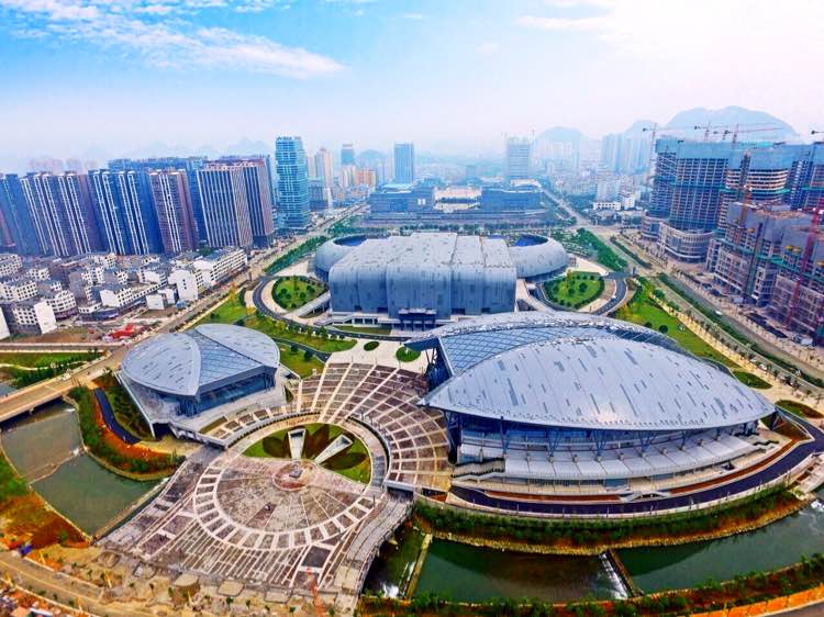  p>盘兴铁路,又名盘兴高铁,即新建盘州至兴义高铁,该项目是 a target=