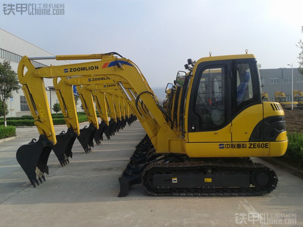 中联重科ze60e-i挖掘机