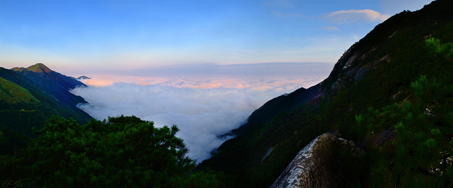  p data-id="gnwh330p1l">福寿山风景区集山秀,水美,林幽,石奇于一体