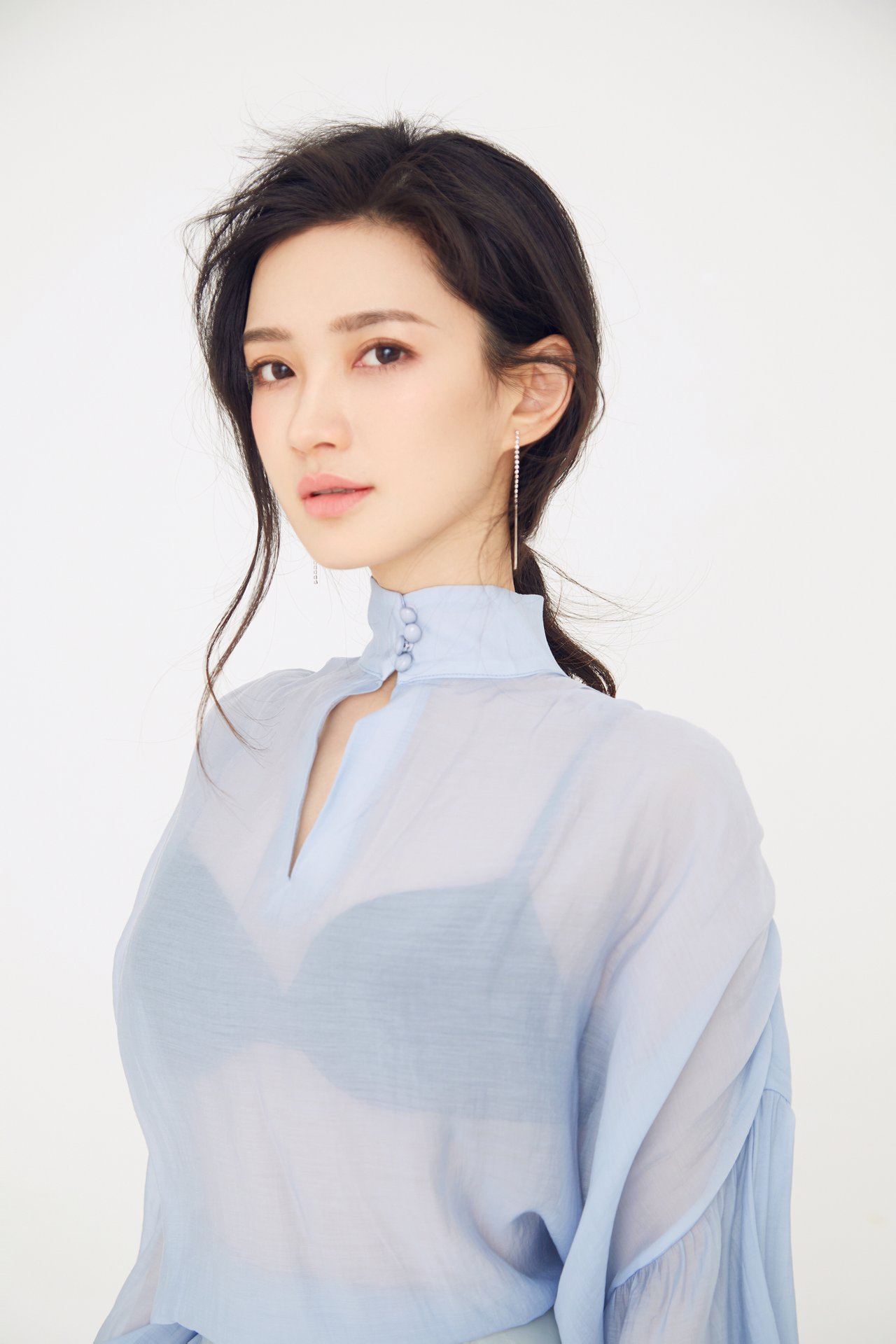 scv">丁丁,1987年1月19日出生于山东省济南市,中国内地流行乐女歌手