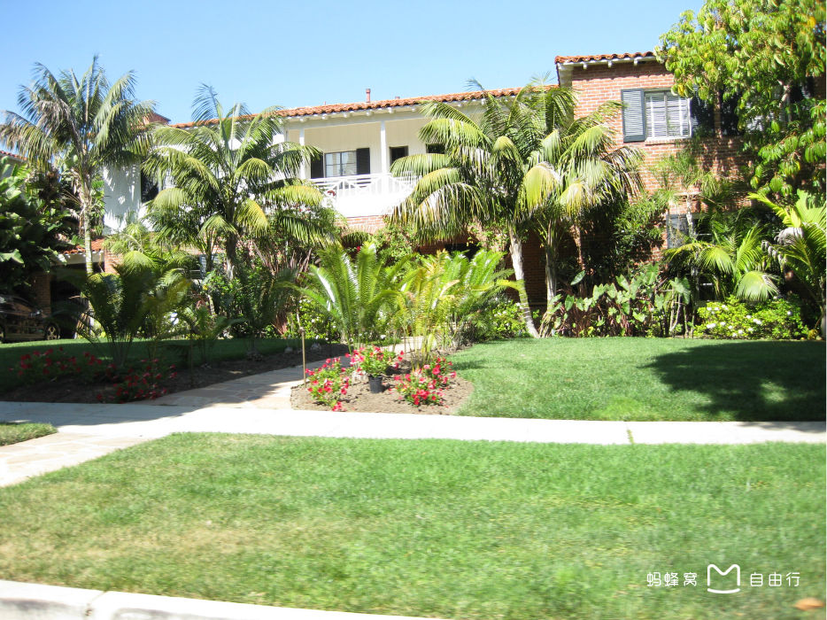  p>比弗利山庄(beverly hills)位于 a href="#" data-lemmaid="125486