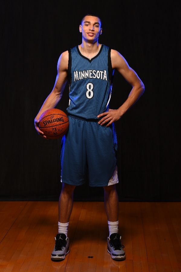  p>扎克·拉文(zach lavine),1995年3月10日出生于 a target="_blank"