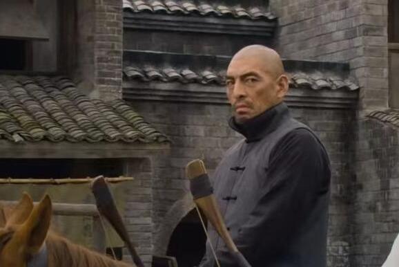 危城 /a>》中的角色,由 a target="_blank" href="/item/孙蛟龙/66524