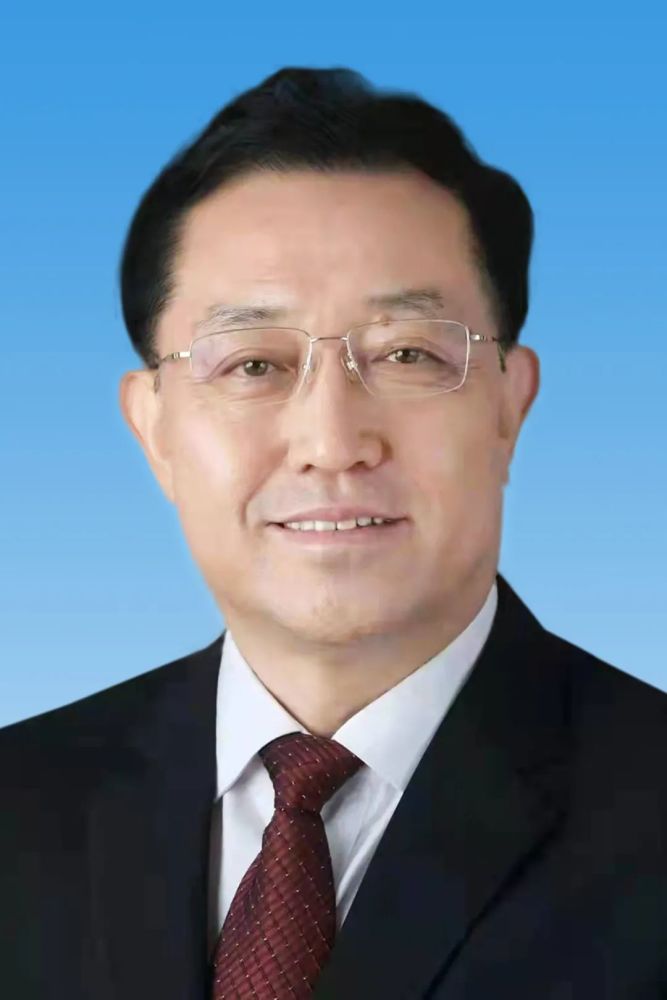  p>韩加政,男,汉族,1966年8月出生,山西盂县人,中央党校大学学历,1986