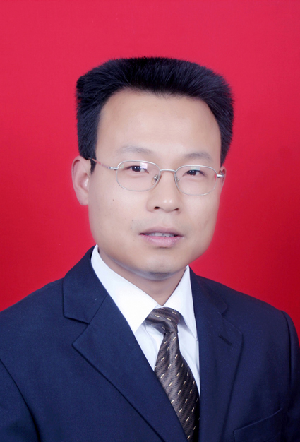  p>张彦祖,现任陕西省兴平市赵村镇副书记,镇长. /p>