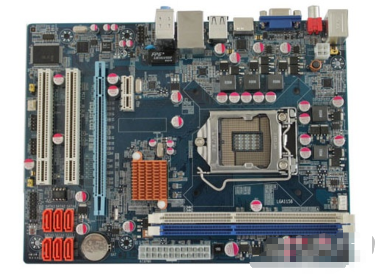  p>顶星f-h55全固版是一款电脑主板,主芯片组为intel h55. /p>