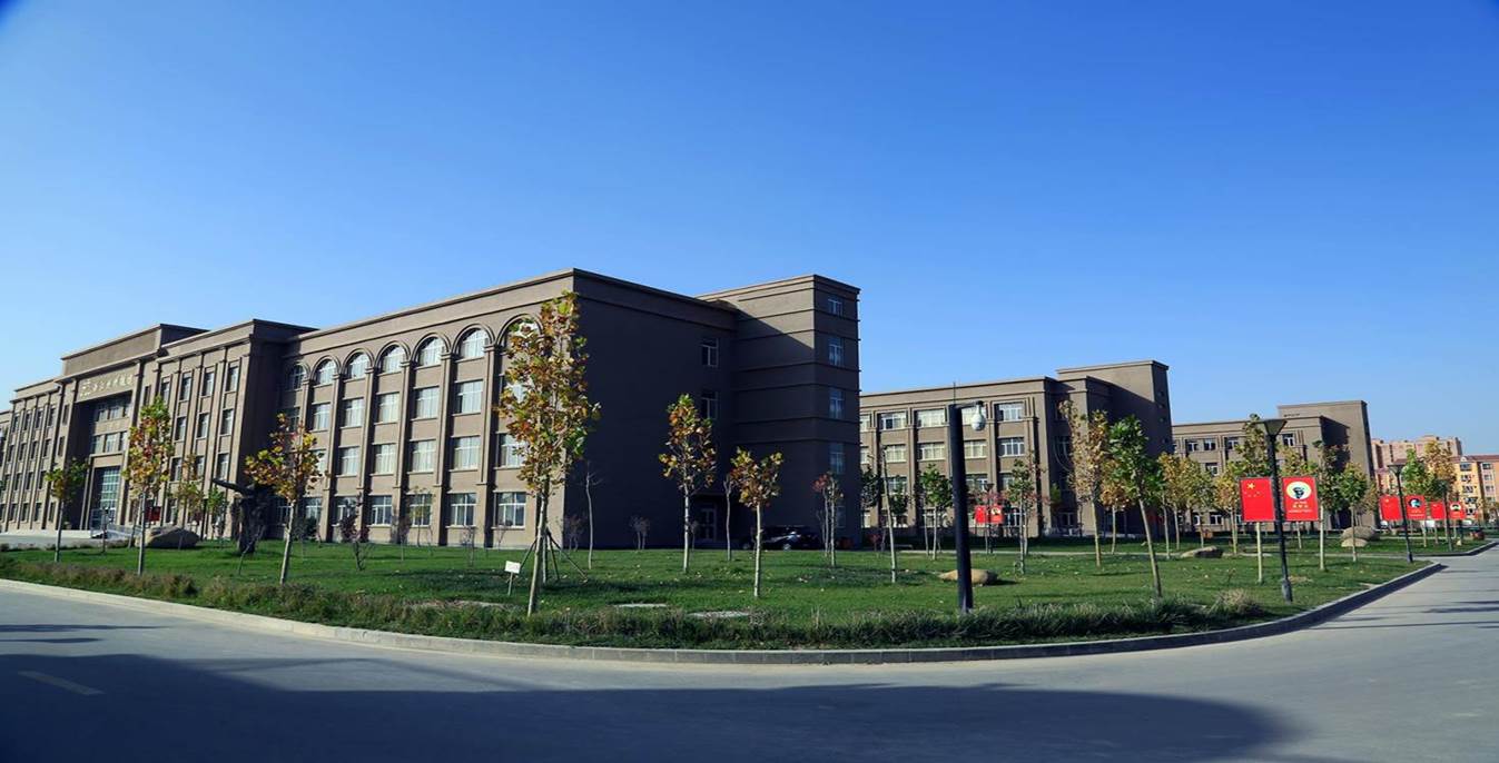 阿克苏市高级中学