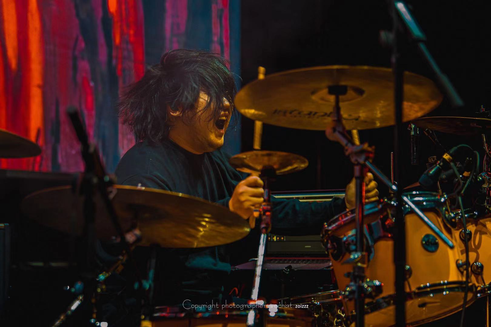  p data-id="uis2s4rorxsn">王石展,男,夜叉乐队鼓手,国际打击乐协会