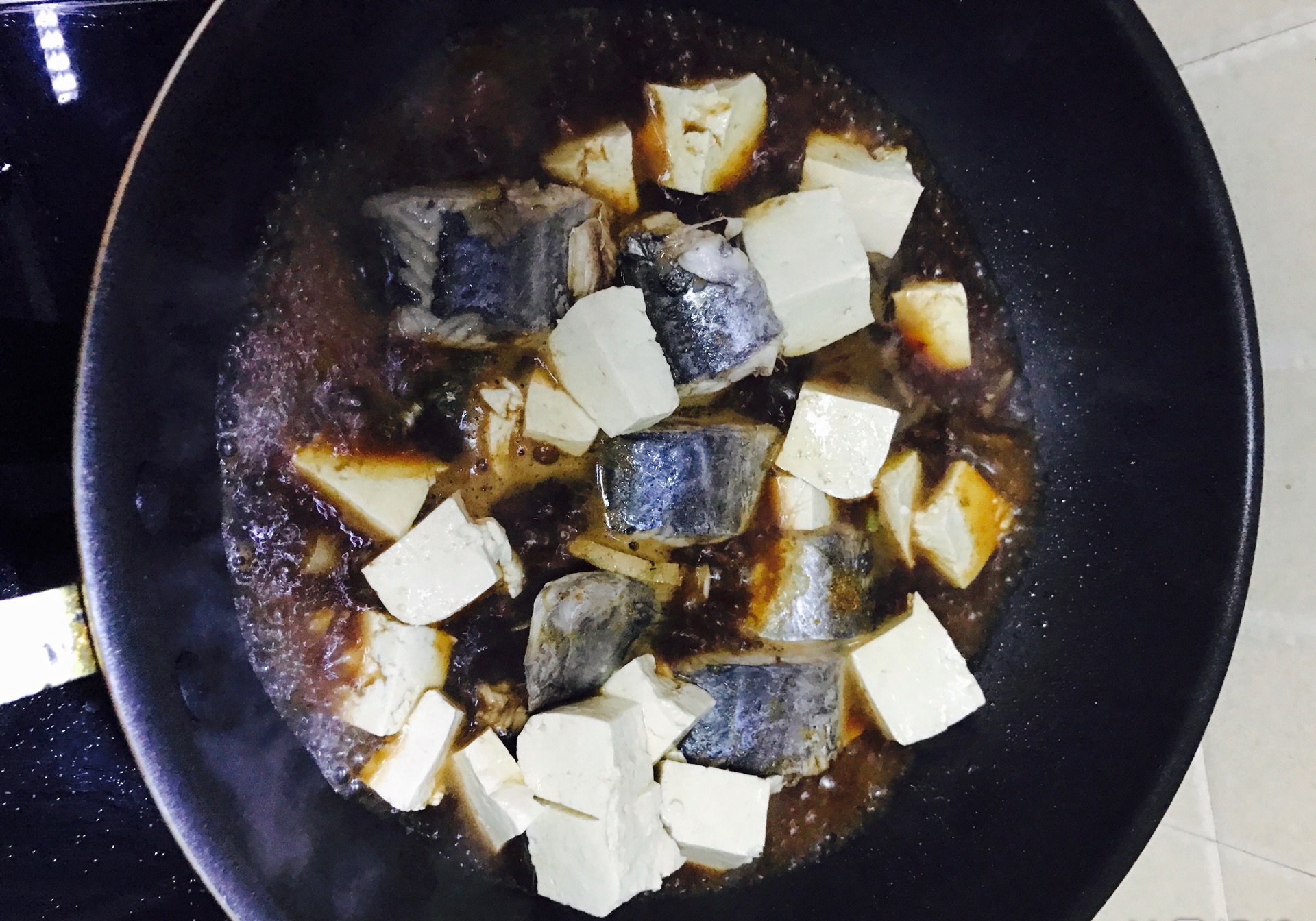 炖鲅鱼豆腐饺子