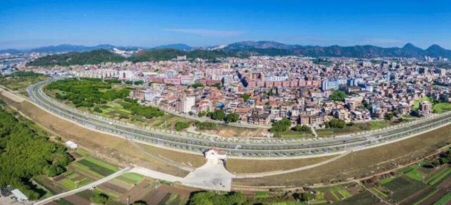  p>丰州镇,隶属于福建省泉州市南安市,地处 a target="_blank" href="