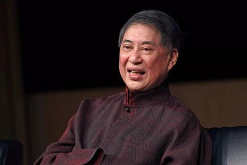 白先勇称现代中国作家中张爱玲成就最高，专家怒问：把鲁迅放哪了_百科TA说