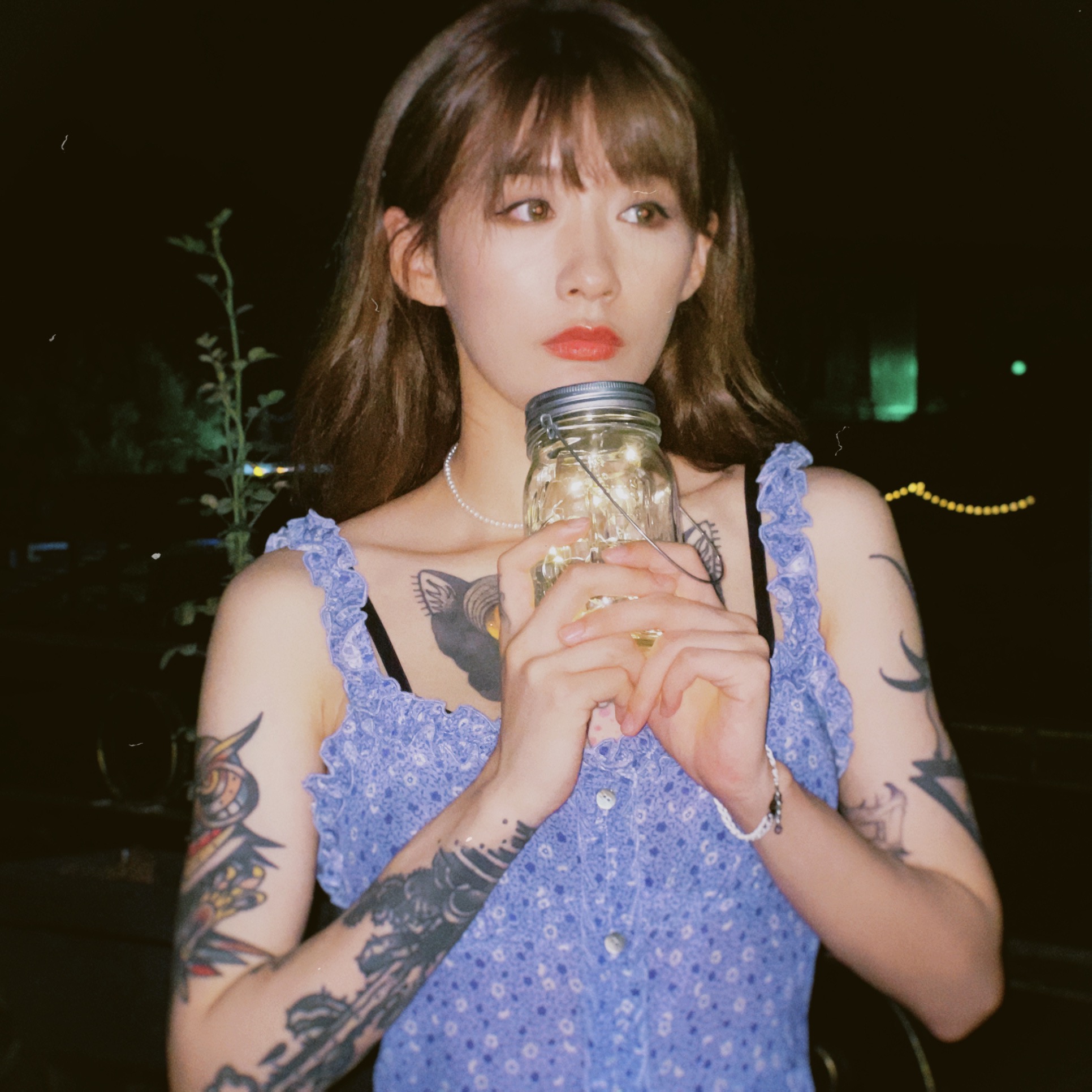  p>木秦,本名雷曜榛,出生于南京,中国内地说唱女歌手.