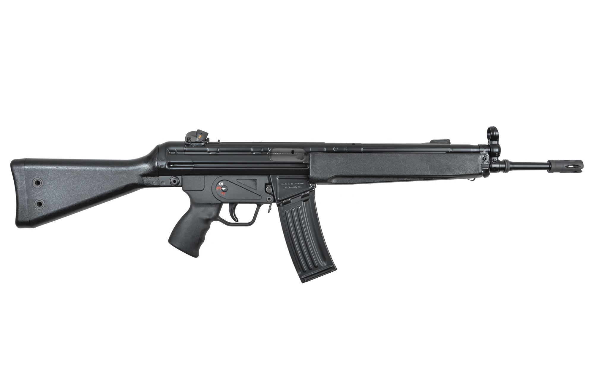 二十世纪五十年代以stg45步枪为基础所改进的现代化自动步枪,口径为7