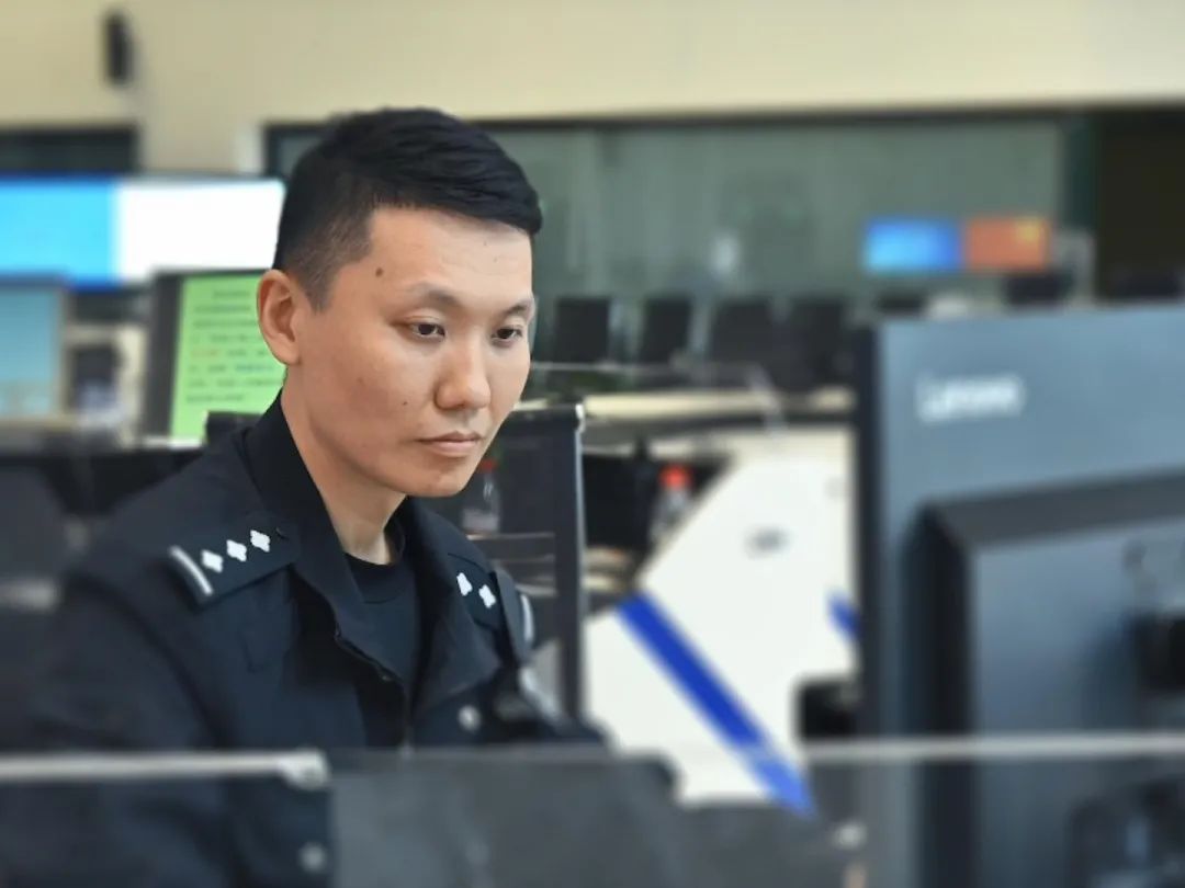 乔石(北京市公安局通州分局徐辛庄派出所三级警长)