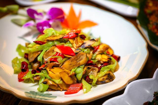 玫瑰大头菜炒肉丝