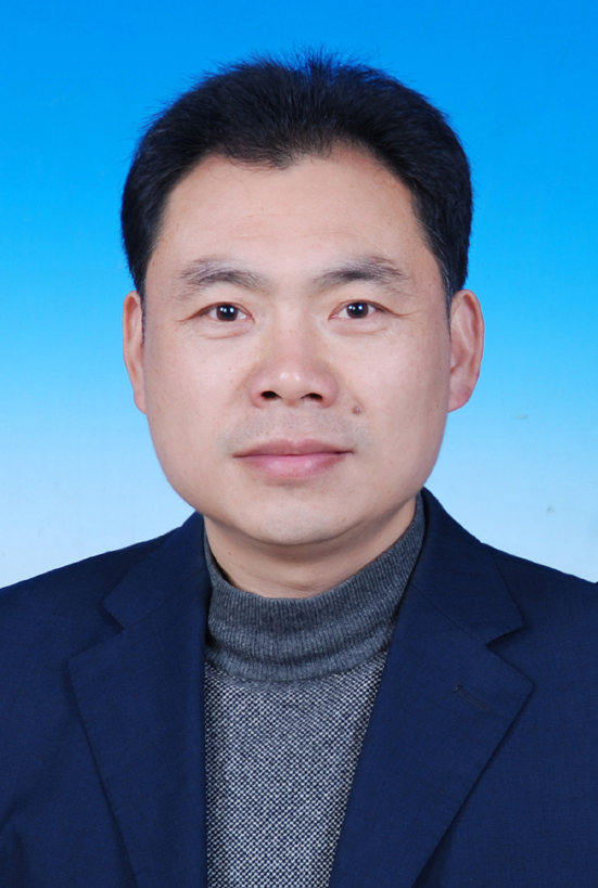  p>蔡云龙,现任乐清湾港区开发建设管理委员会党委委员,副主任. /p>