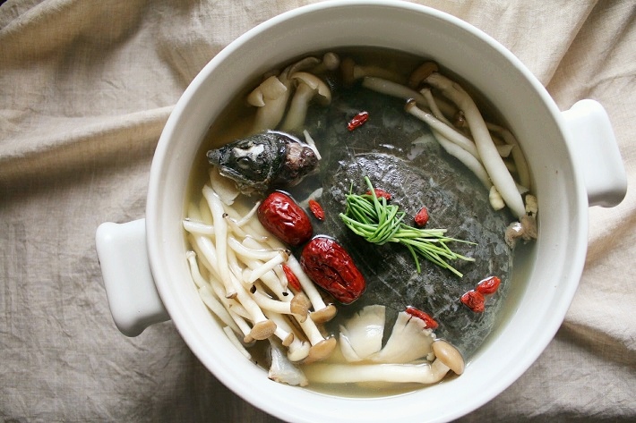 巴国三菌甲鱼汤