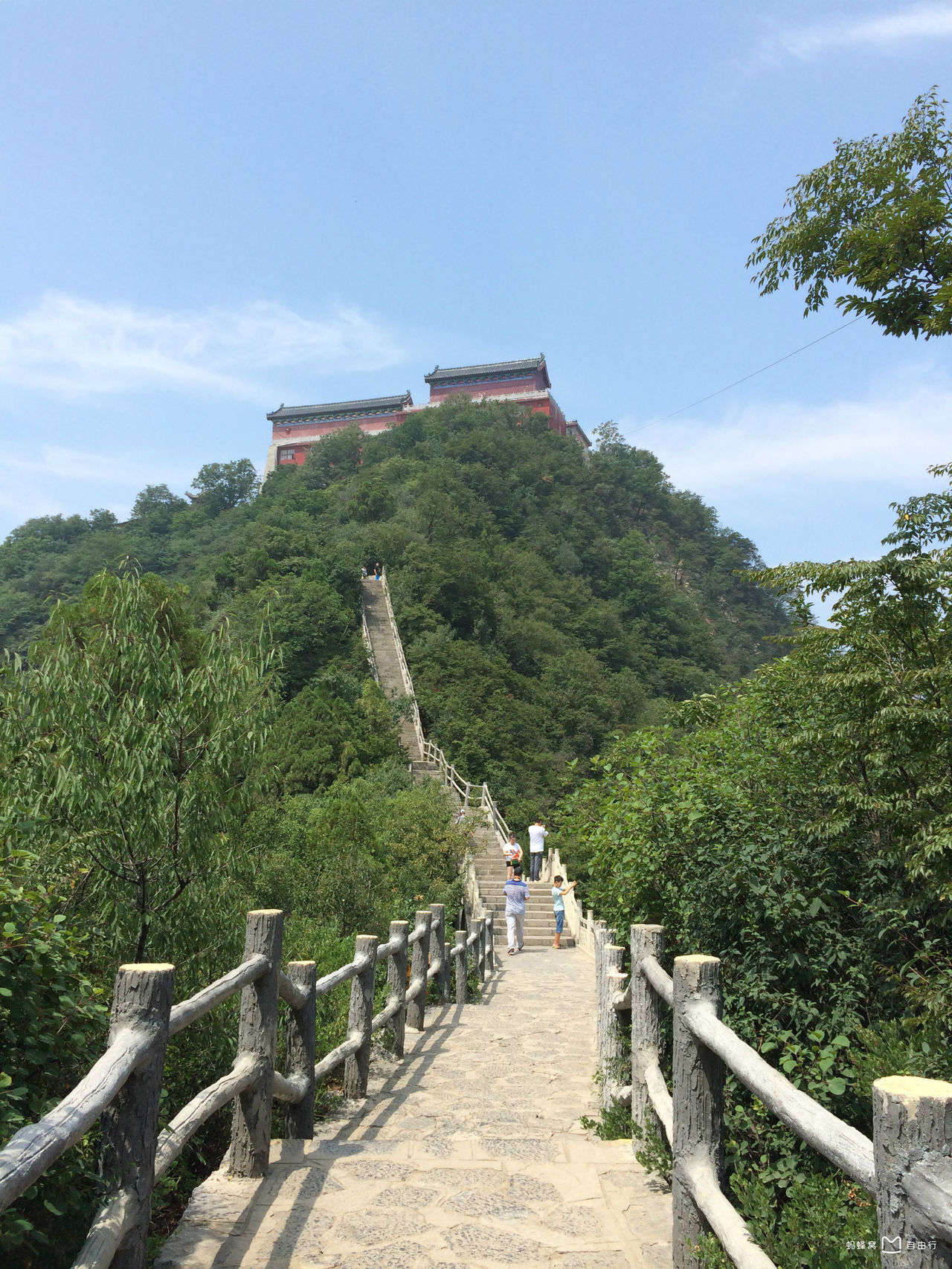  p>茱萸峰位于河南 a target="_blank" href="/item/焦作/135316"