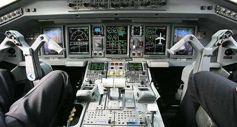  p>巴西e190喷气客机,是巴西航空工业公司研发的新一代喷气客机,客舱