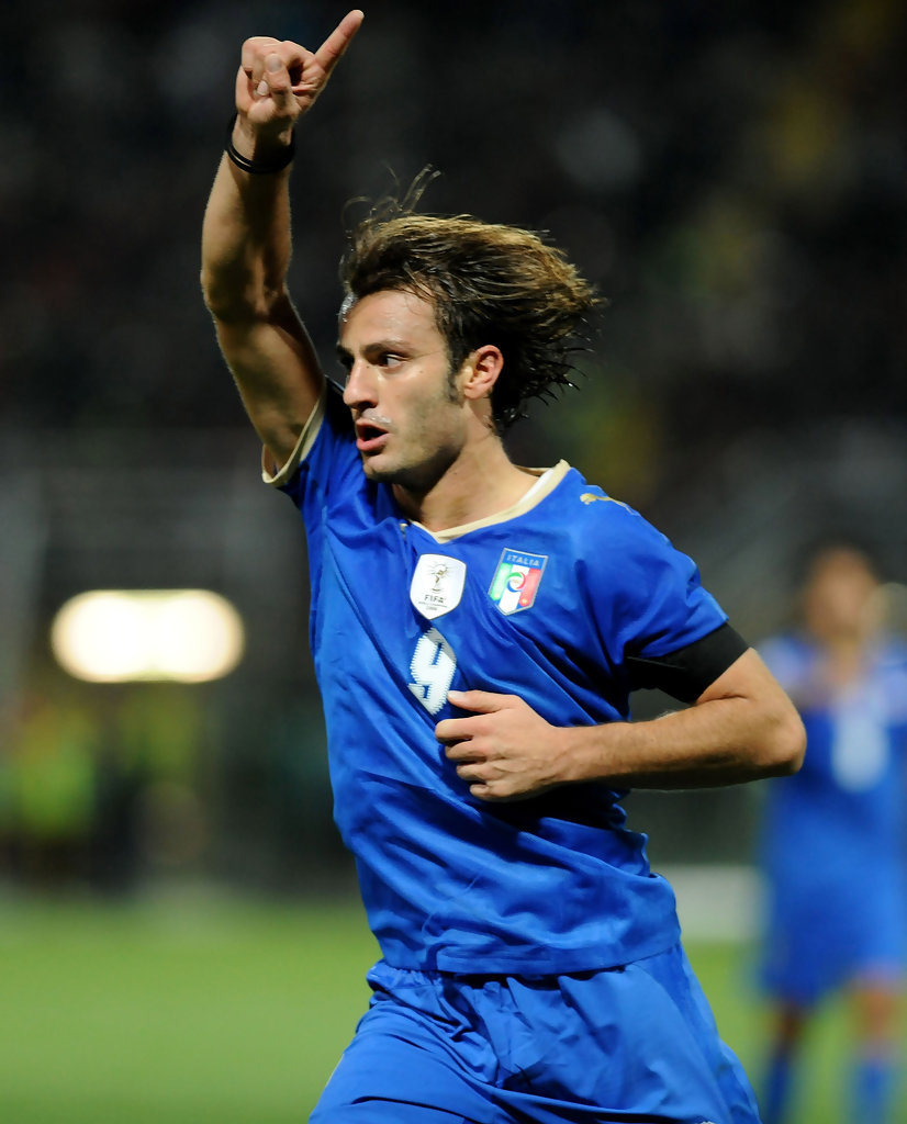  p>阿尔贝托·吉拉迪诺(alberto gilardino),1982年7月5日出生于