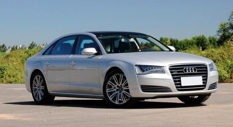  p>2013款奥迪a8 55 tfsi quattro豪华型是一款进口汽车,于2013年上市