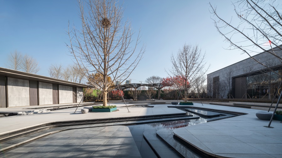  p>沈阳龙湖·云峰原著,择址沈阳城市新中心——新市府板块,园区内