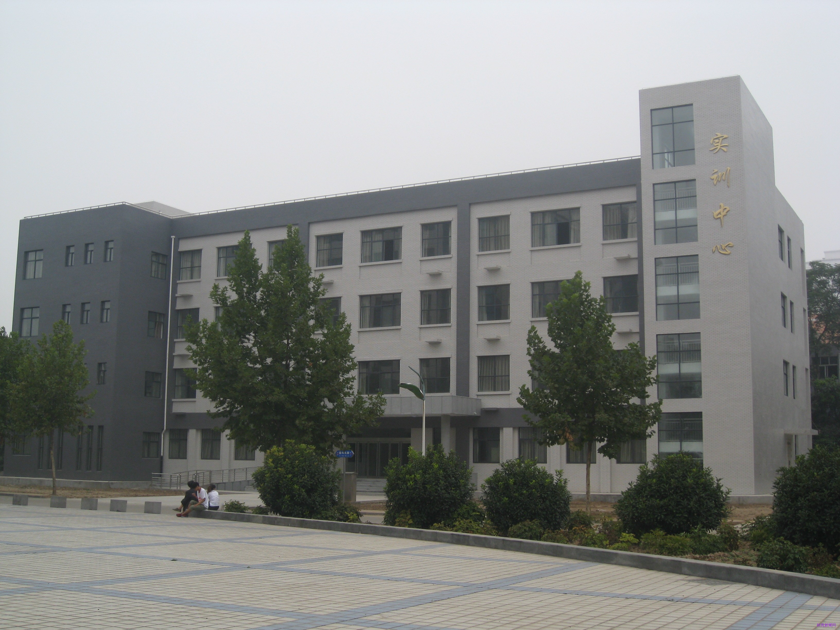  p>河南林业职业学院是经 a target="_blank" href="/item/河南省人民