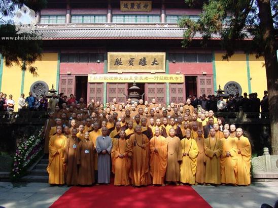  p data-id="u24gos7gkujq">佛光山梵呗团,1979年成立于台湾高雄的