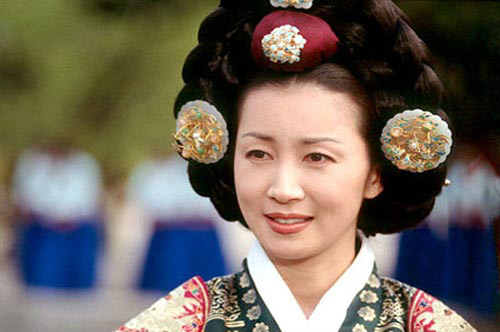  p>文定王后尹氏( a target="_blank" href="/item/朝鲜语/1695630"