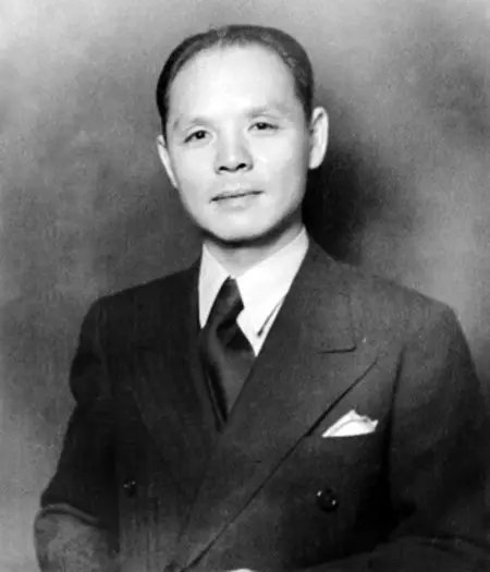 他全家性命危在旦夕，连续被50多个国家拒签，直到来到中国总领馆_百科TA说