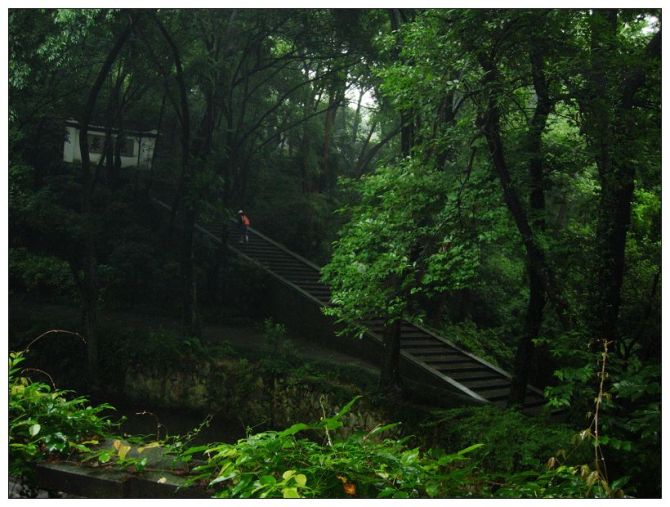  p>虎跑定慧寺,原称大慈定慧禅寺,俗称虎跑寺,位于 a href="#" data