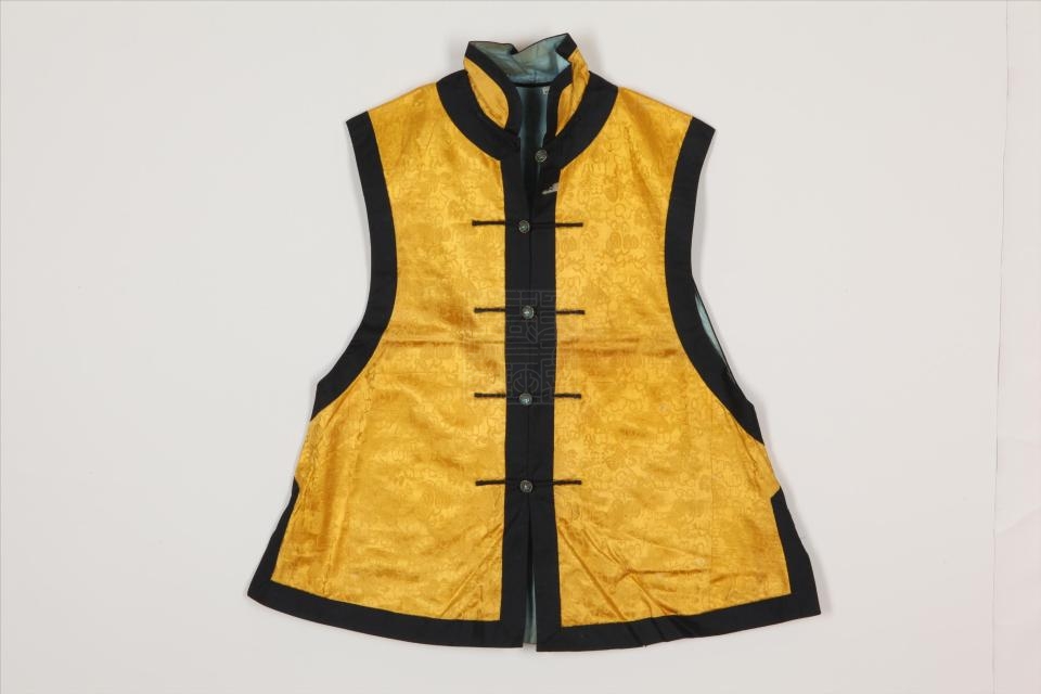 清黄缎提花夹背心