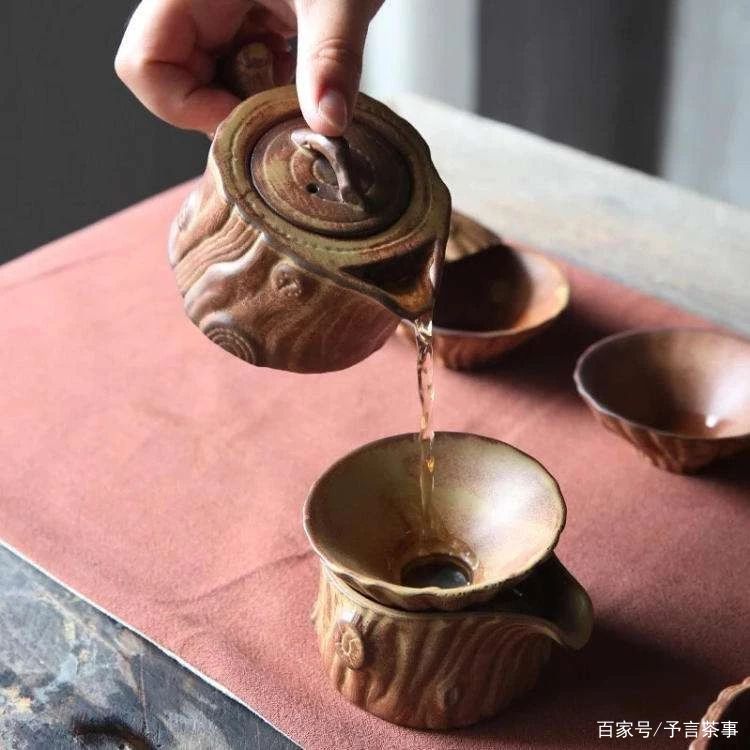 我国茶叶发展简史：从神农氏到陆羽，茶文化随着历史一起跳舞_百科TA说