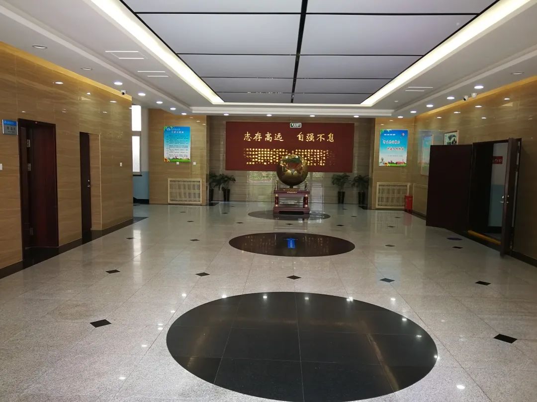 大连市第二中学