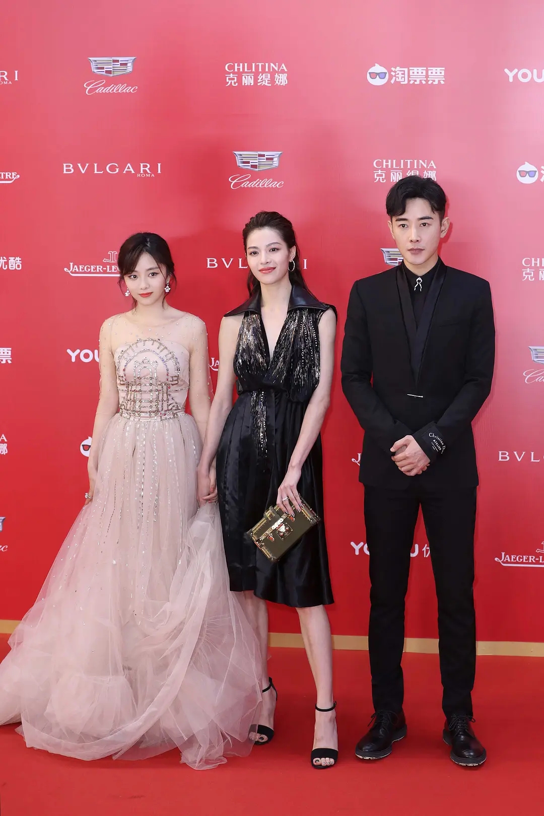 2021年都市片《八月未央》，钟楚曦、罗晋、谭松韵主演，剧情狗血_百科TA说