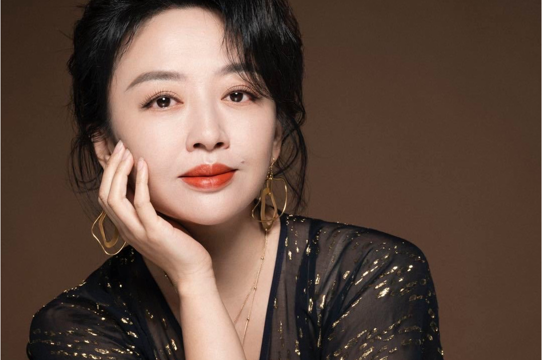 小曾(播音名)<span class="ref" data-ctrid