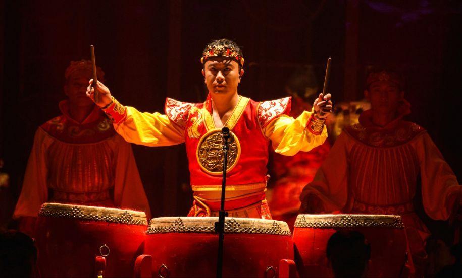  p data-id="gnx856i2cn">潮州大锣鼓,为潮汕地区节日期间供游行表演