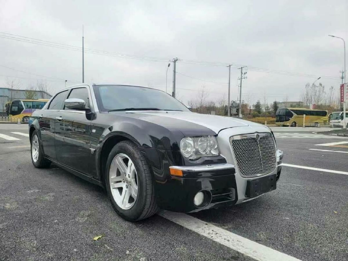 克莱斯勒300c2.7l商务版