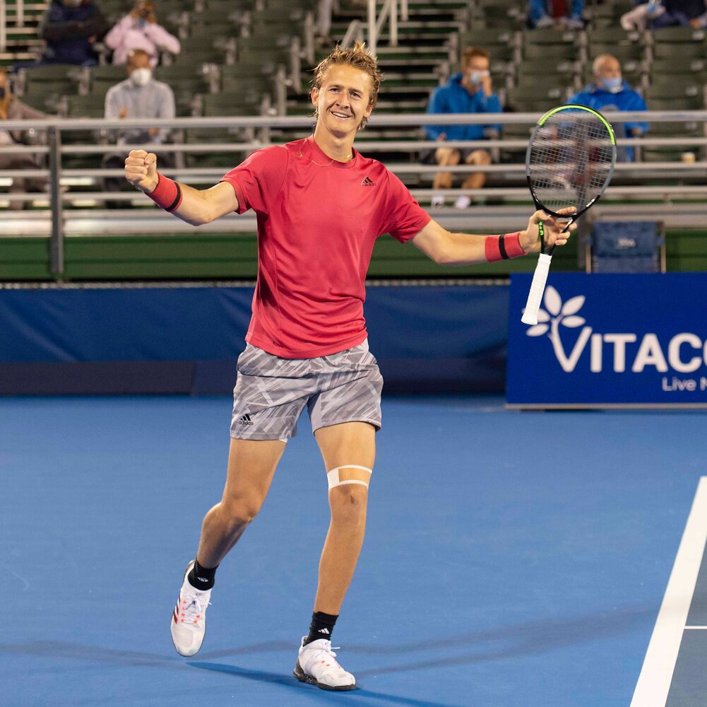  p>塞巴斯蒂安·科达(sebastian korda),2000年7月5日出生于美国 a